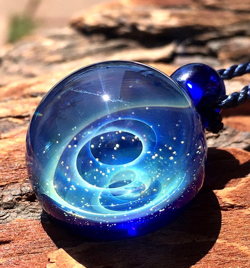 boroccus 青の銀河 耐熱ガラス ペンダント - ネックレス - ガラス ブルー