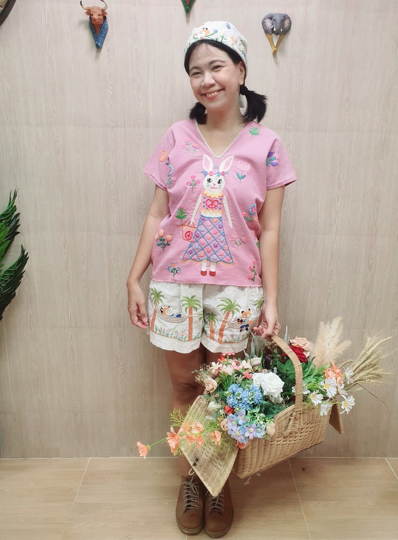 手工刺繡襯衫、棉織物、天然染料、花卉、狐狸 - 女上衣/長袖上衣 - 繡線 粉紅色