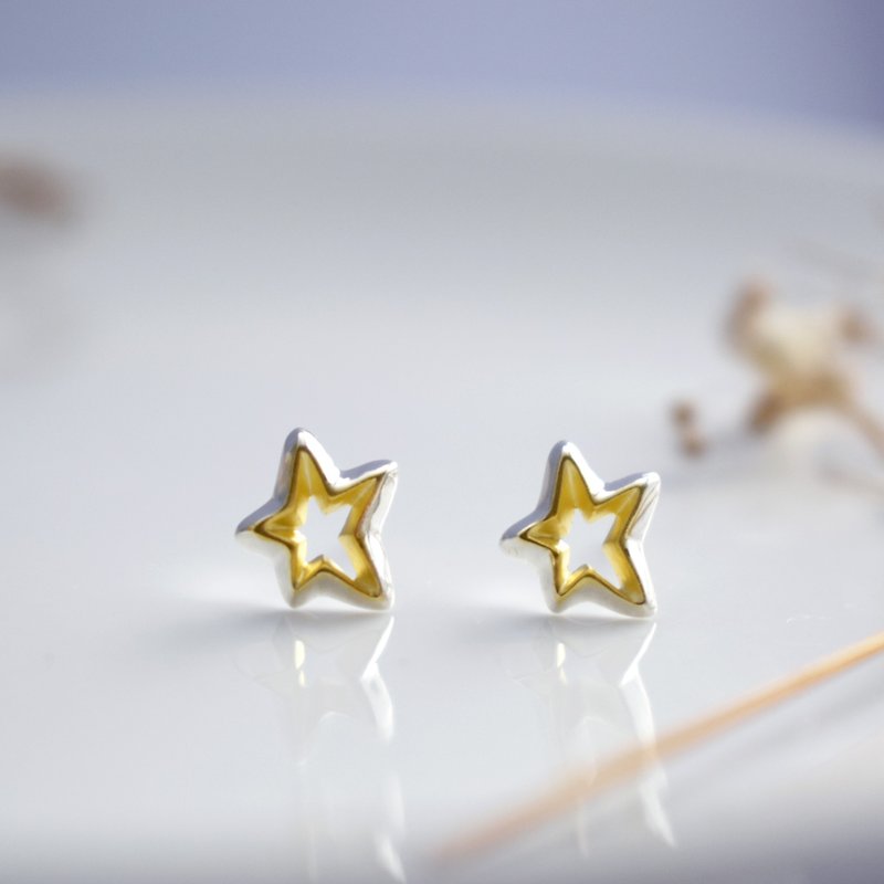 [Handmade] Different small series - Star earrings (14K gold two-color jewelry electroplating version) - ต่างหู - เงินแท้ สีทอง