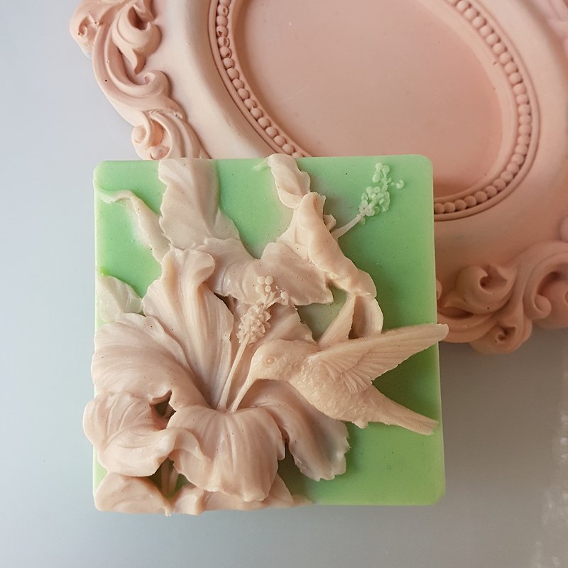 Blooming garden no. 2, Handmade Soap Scented with Jo Malone Pear and Freesia - สบู่ - วัสดุอื่นๆ สีแดง