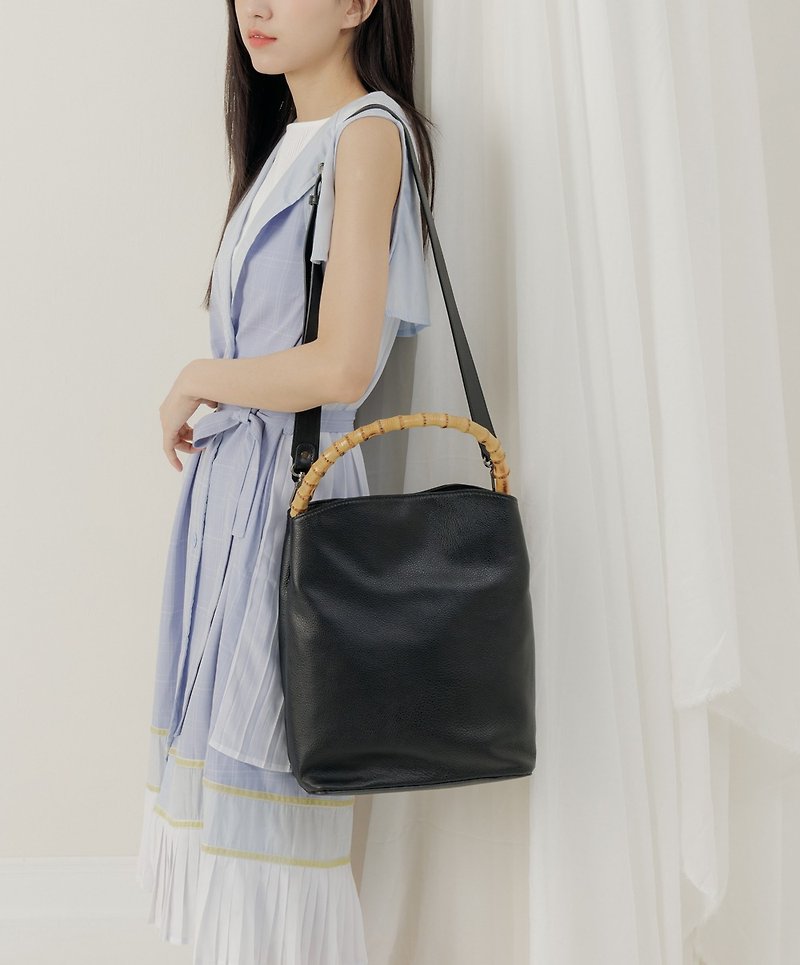 supportingrole genuine leather bamboo shape elegant 2-way shoulder bag black - กระเป๋าแมสเซนเจอร์ - หนังแท้ สีดำ