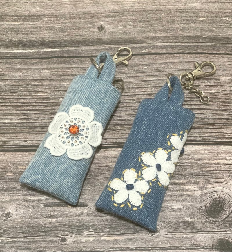 牛仔花系小口袋鑰匙套 - 鑰匙圈/鑰匙包 - 棉．麻 