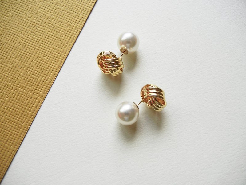 *coucoubird*staggered earrings (large pearl ear plug) - ต่างหู - ทอง 24 เค สีทอง