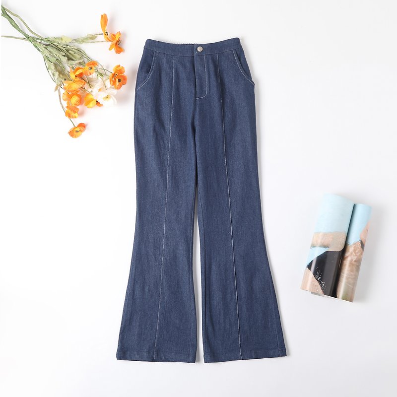 Flared Leg Slim Jeans | Light Blue | Micro Elastic - Women's Pants - Cotton & Hemp Blue