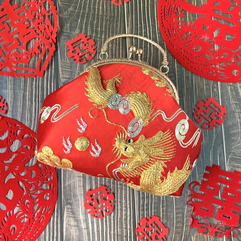 飛龍在天 -- 二手裙褂口金包 手挽小手袋 - 手提包/手提袋 - 其他材質 多色