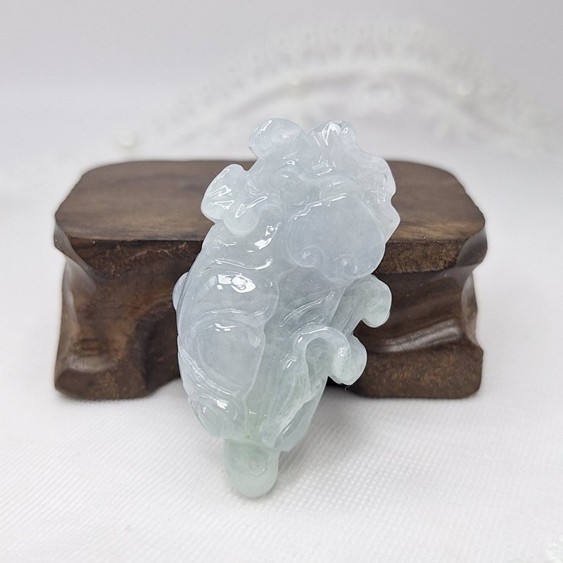 溫潤紫羅蘭底帶飃花手工雕刻白菜吊墜 |天然緬甸玉A貨翡翠 - 項鍊 - 玉石 
