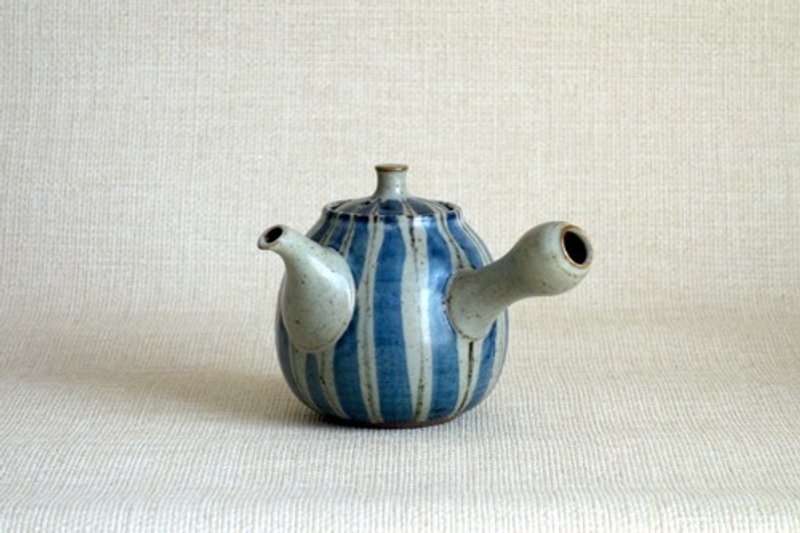 Teapot Line Pattern Small A - ถ้วย - ดินเผา สีน้ำเงิน