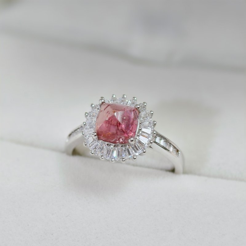 Sugar Tower Tourmaline Natural Pink Tourmaline Pyramid Natural Gemstone Ring 1.52 carat - แหวนทั่วไป - เครื่องเพชรพลอย สึชมพู