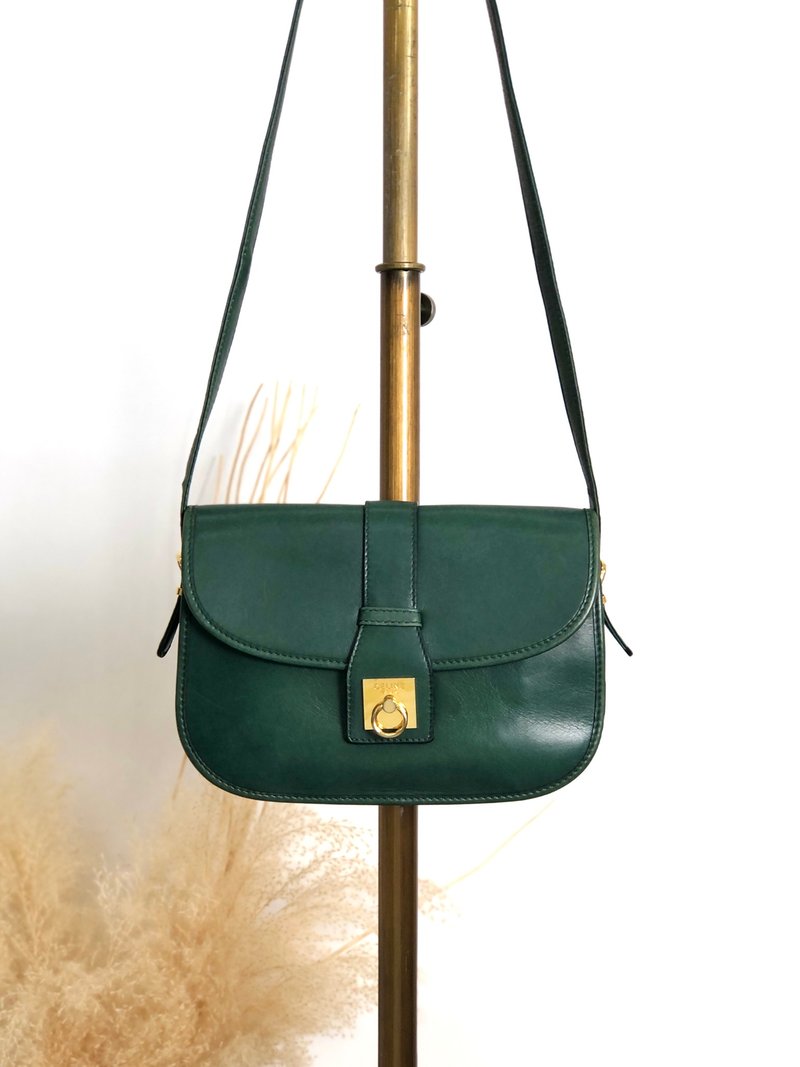 【 日本直送　名牌中古包 】CELINE セリーヌ ショルダーバッグ グリーン ガンチーニ レザー vintage ヴィンテージ オールド jh6t3a - 側背包/斜背包 - 真皮 綠色