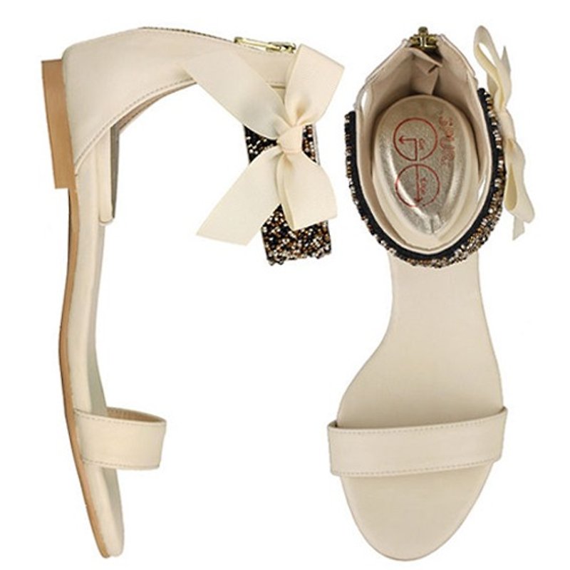 【Summer must buy】SPUR Mixed beads ankle sandals 8703 IVORY - รองเท้ารัดส้น - หนังแท้ ขาว