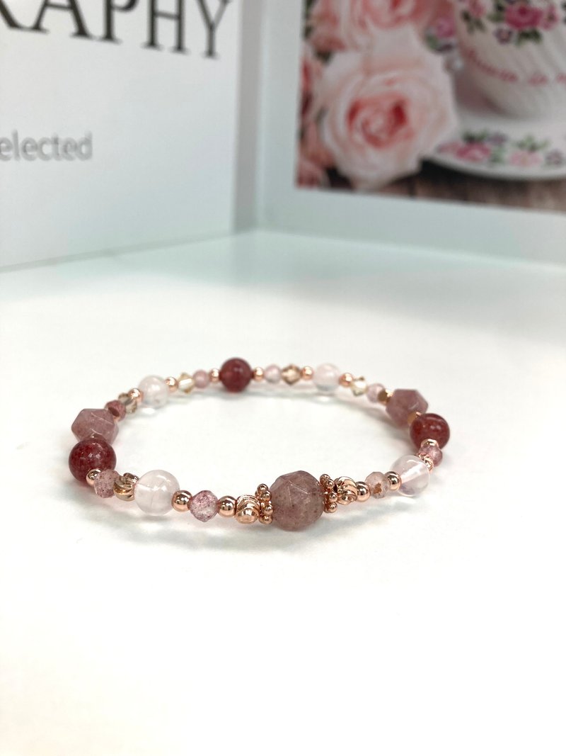 提升人緣或愛情運 草莓晶配粉晶水晶手串 可改月光石 - 手鍊/手環 - 水晶 