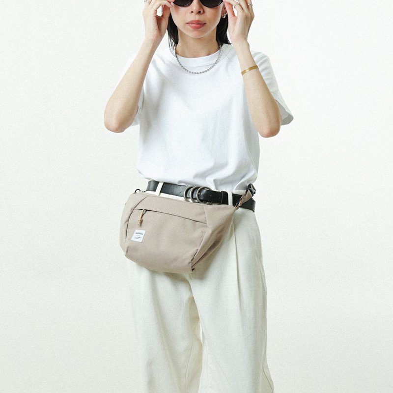 CORA 3-way Sling Bag, All Day Shoulder Bag, Crossbody Bag - กระเป๋าแมสเซนเจอร์ - วัสดุอีโค สีกากี