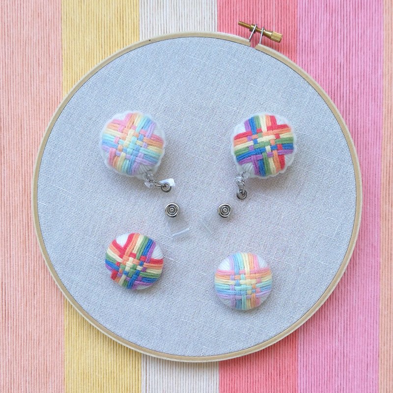 Wool identification card retractable clip - braided rainbow style/Taiwan-made steel wire drawstring - ที่ใส่บัตรคล้องคอ - วัสดุอื่นๆ หลากหลายสี