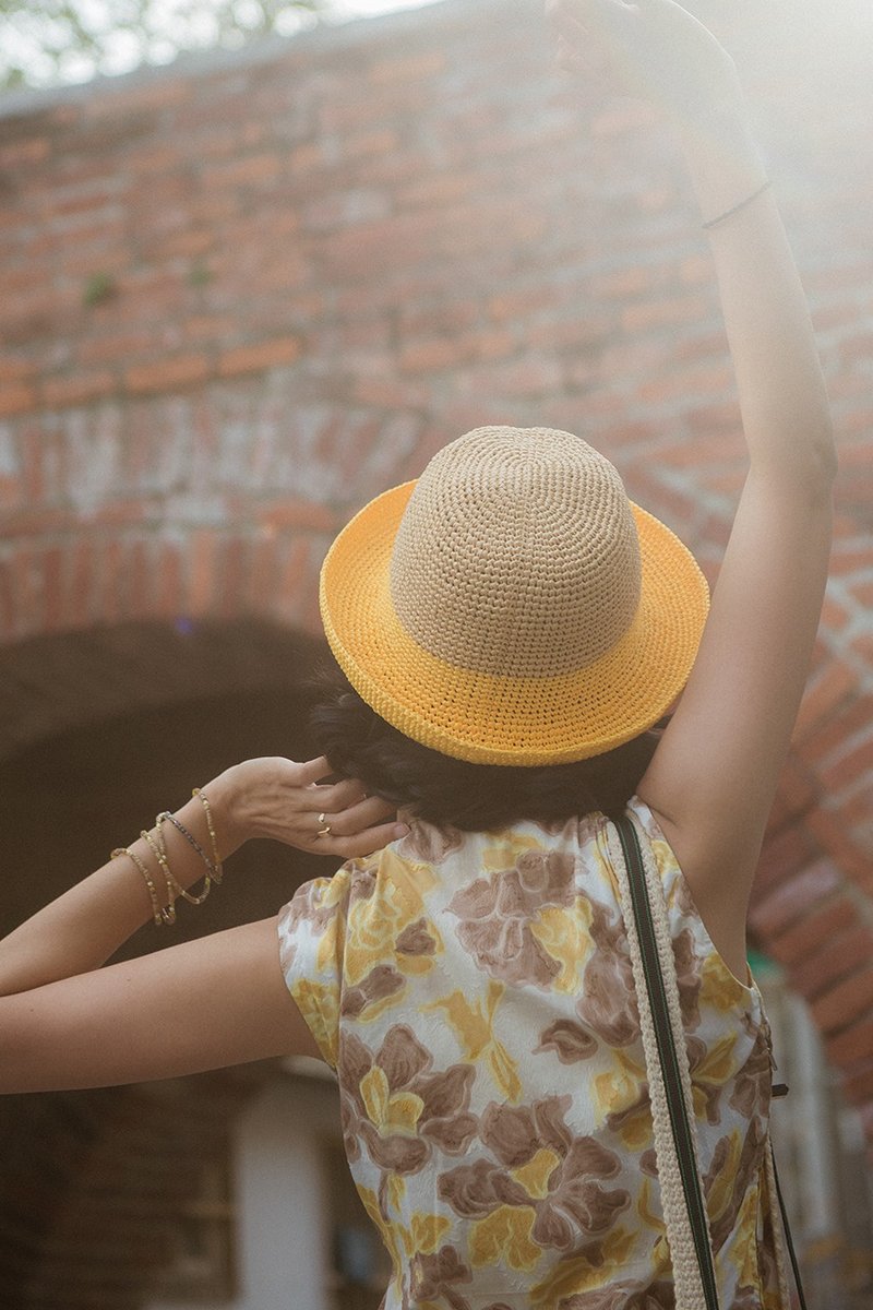 Natural color matching mustard yellow bell-shaped curly fisherman sunshade hand-woven paper straw hat | vintage Guan'er selection - Hats & Caps - Eco-Friendly Materials 