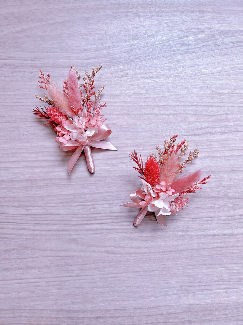 婚禮胸花 煙燻粉乾燥花胸花/兔尾草胸花/新郎胸花/伴郎胸花 - 胸花/手腕花 - 植物．花 