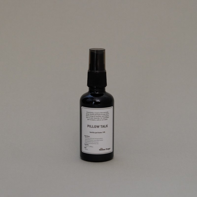 09' PILLOW TALK / Textile Parfum - Fragrances - Other Materials Black