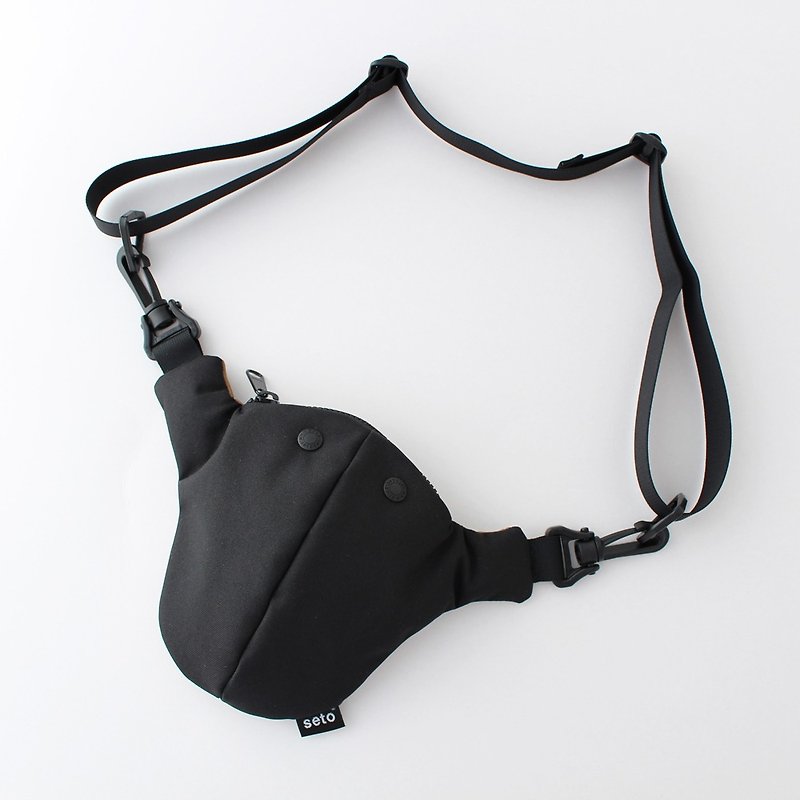 The creature bag　Small　Hime-sagari   Black Light brown - Messenger Bags & Sling Bags - Polyester Black