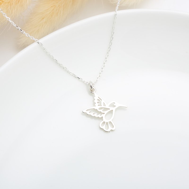 【Angel & Me】Love Hummingbird (Large) s925 sterling silver necklace birthday gift - สร้อยคอ - เงินแท้ สีเงิน