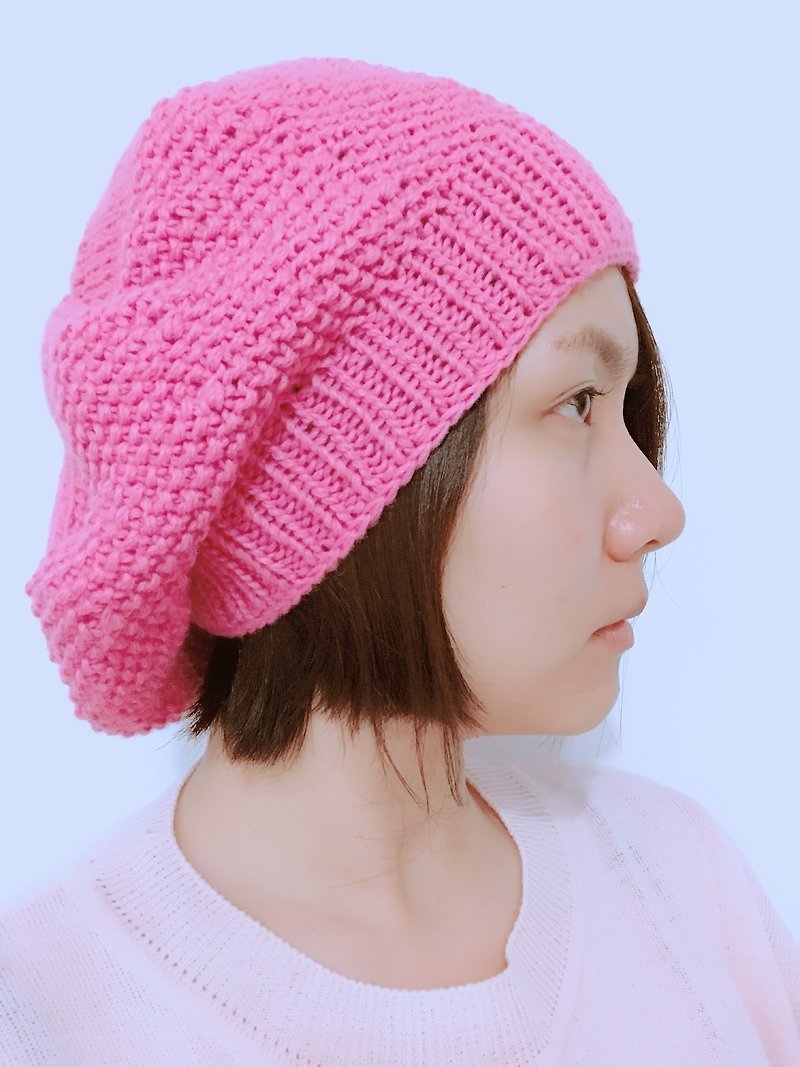 ピンクのシャツのベレー帽<ソフトオープニングスメー> - 帽子 - ウール レッド