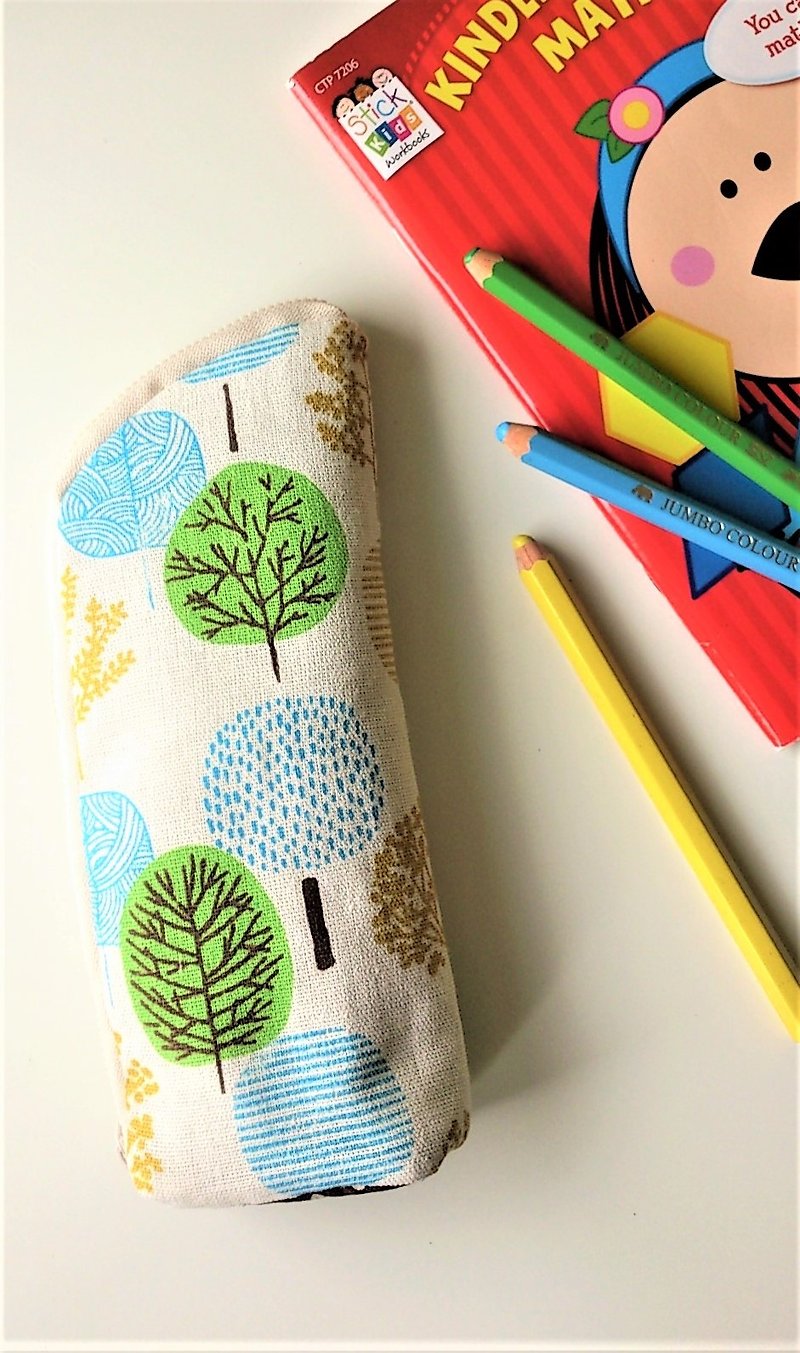 Standing Pen Case [Medium] (Little Forest) - Pencil Cases - Cotton & Hemp Khaki