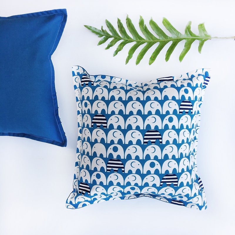 Tea scented nap pillow-Blue Elephant//Light Blue// - หมอน - ผ้าฝ้าย/ผ้าลินิน 