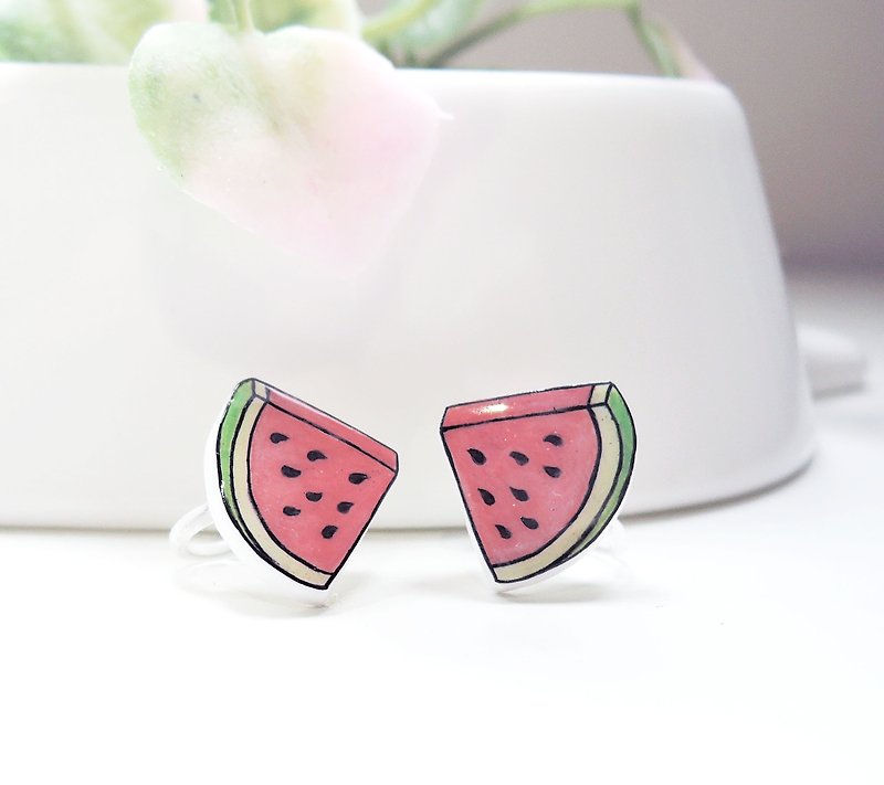 Sweet little watermelon handmade earrings anti-allergic ear acupuncture painless Clip-On - ต่างหู - เรซิน สีแดง