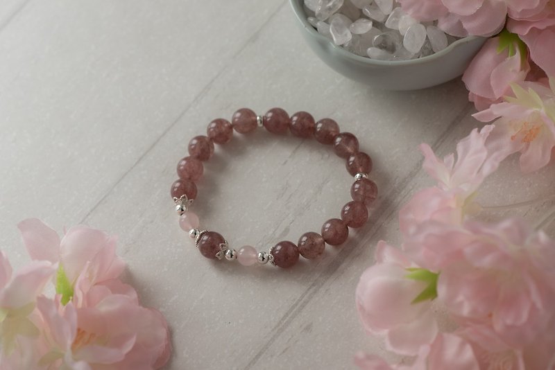 Strawberry crystal series. A good marriage is full. two. Dark strawberry crystal + pink crystal 8mm bracelet. - สร้อยข้อมือ - เครื่องประดับพลอย สึชมพู