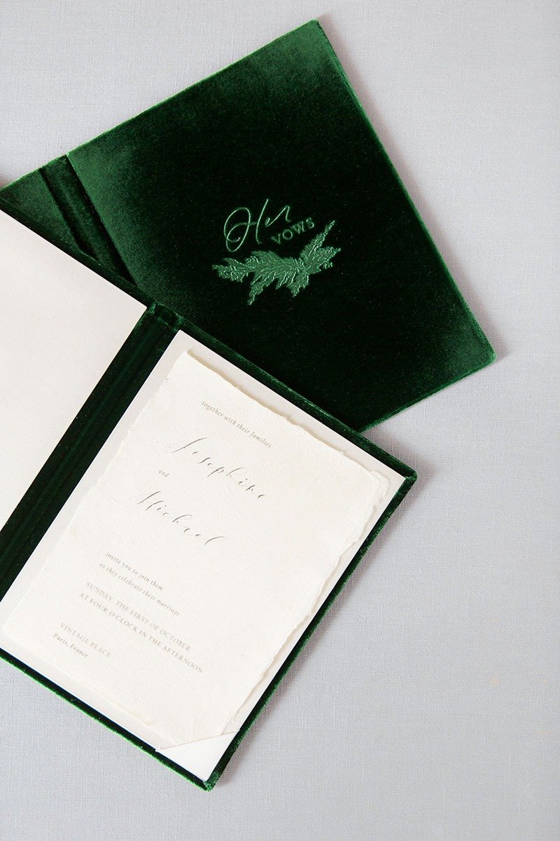 Vows Book - VELVET 13x18 cm - Folio Folder Menu Holder His Her Vows Calligraphy - 文件夾/資料夾 - 其他材質 綠色
