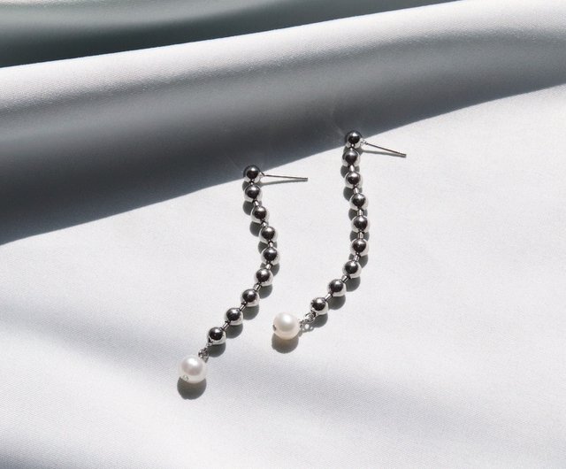 ボールチェーンパールピアス~plus stainless ball chain pearl pierce