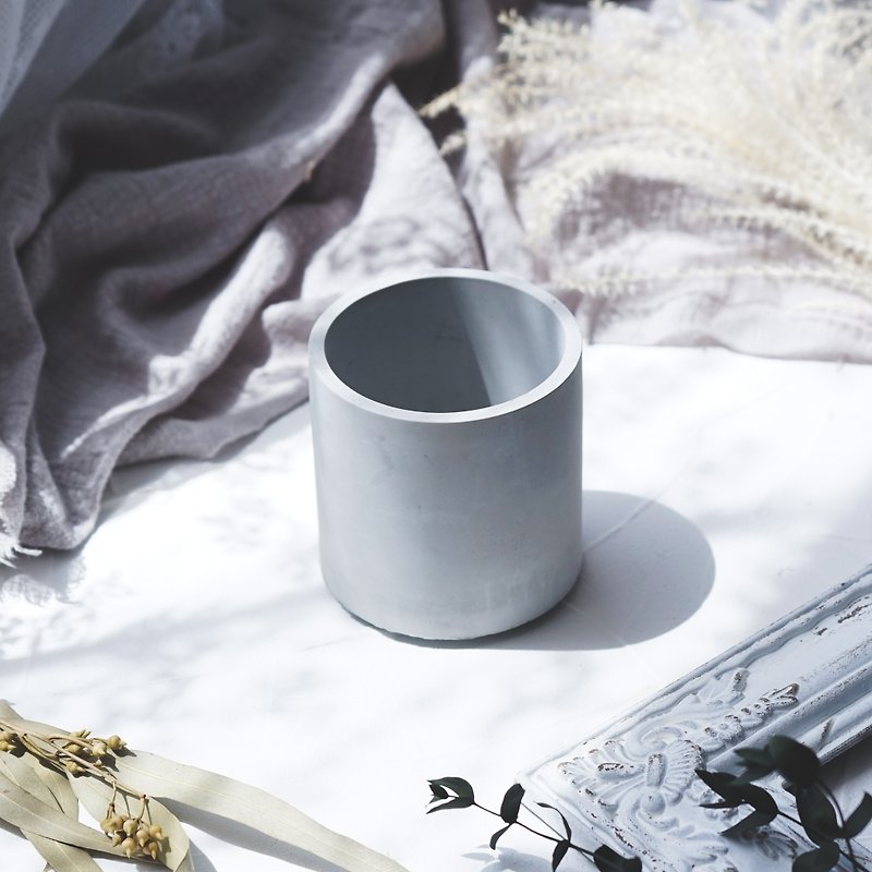 Nordic Texture Flower Cement Flower Cement Flower Vessel Succulent Flower Pot【Round】 - Pottery & Ceramics - Pottery Gray