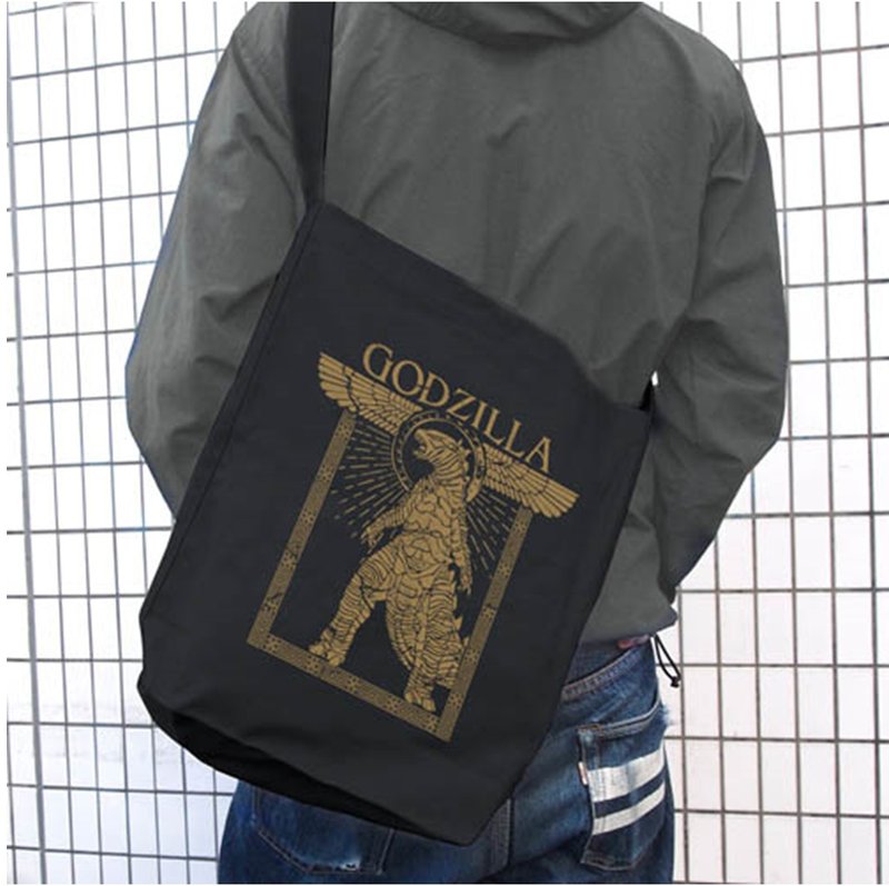 【哥吉拉】泰坦神獸 Godzilla - 黑色肩背包 - 側背包/斜背包 - 其他材質 黑色