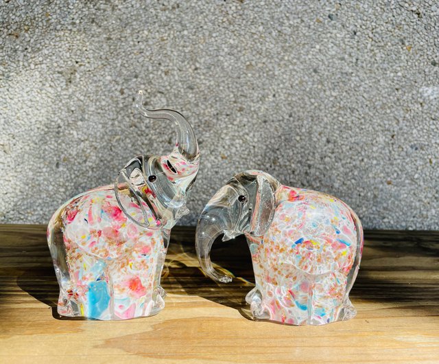 ガラス細工 置物 象 ゾウ 3体 ガラス細工 置物 象 ゾウ 3体 ガラス細工