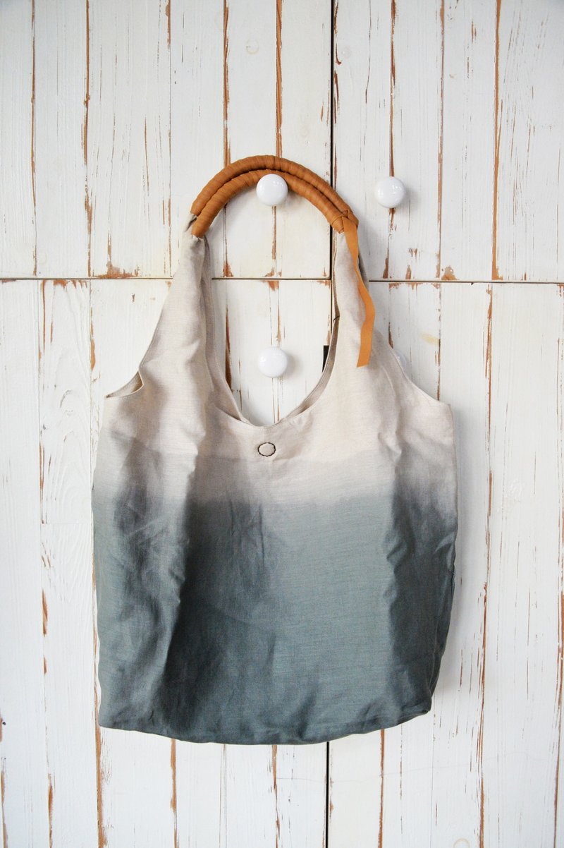 Linna hobo hand-dyed indigo cotton bag - Messenger Bags & Sling Bags - Cotton & Hemp Gray