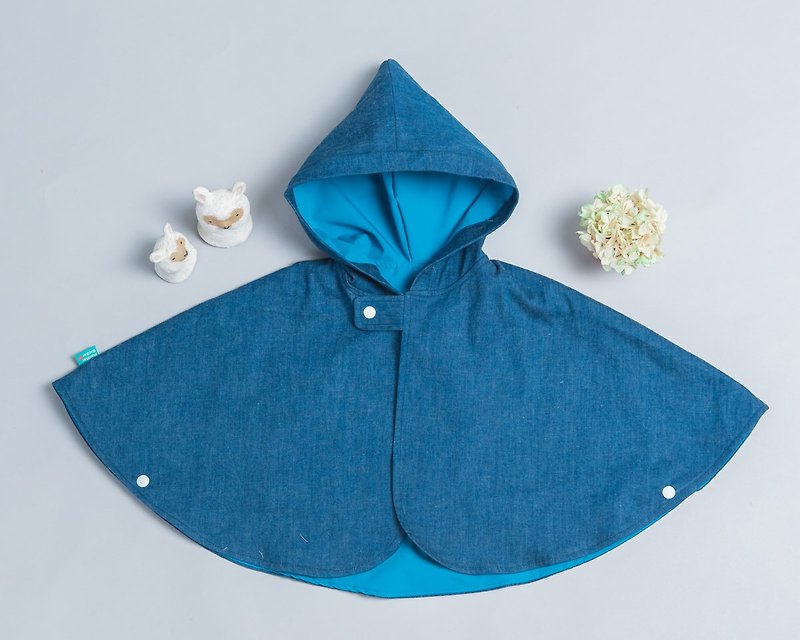 Wind-proof and rain-proof double-sided cloak-Cow 3 vs water-repellent 26 cloak baby gift box coat windbreaker - Coats - Cotton & Hemp Blue