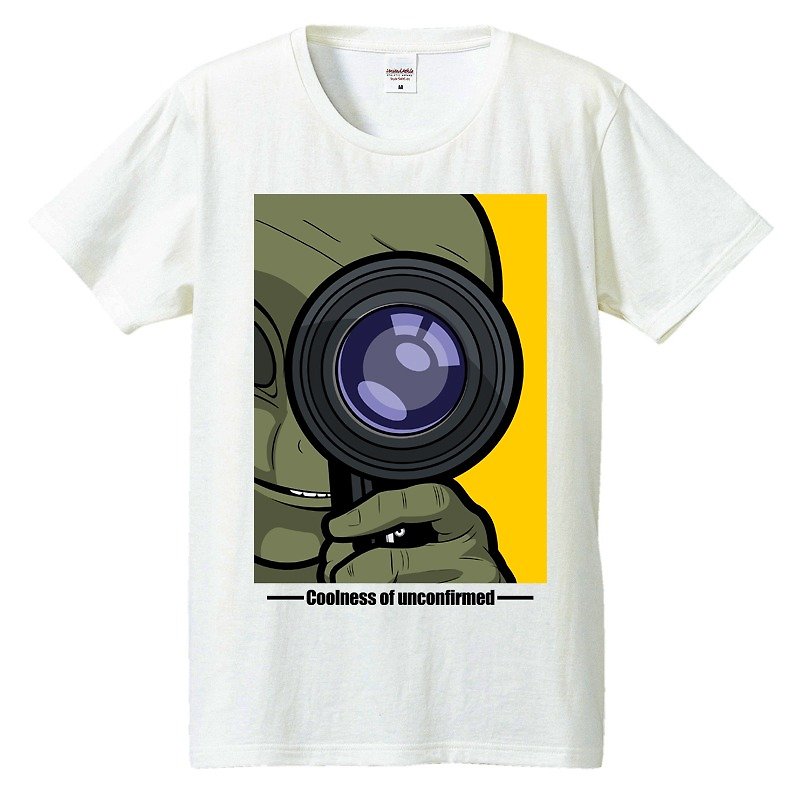 T-shirt / alien 8 mm camera - เสื้อยืดผู้ชาย - ผ้าฝ้าย/ผ้าลินิน ขาว