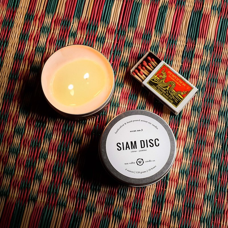 เทียนไขถั่วเหลือง กลิ่น Siam Disc ขนาดตลับ Travel Tin - Jasmine & Citrus - เทียน/เชิงเทียน - วัสดุอื่นๆ สีเงิน