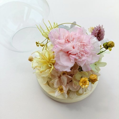 Kinki 手作Studio 母親節禮物 永生康乃馨玫瑰玻璃盅罩 乾燥花情人節生日畢業企業課