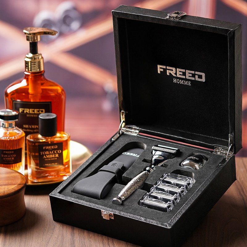 【FREED】Monarch four-piece shave gift box - etched and carved nickel plated version - Men's Skincare - Other Metals Silver