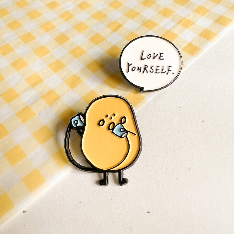 Small Potato Pin - Love Yourself - เข็มกลัด - โลหะ สีเหลือง