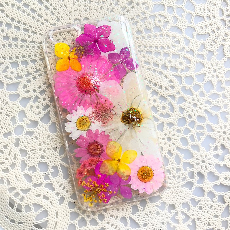 iPhone 7 Dry Pressed Flowers Case Pink Daisy Flower case 018 - เคส/ซองมือถือ - พืช/ดอกไม้ สึชมพู