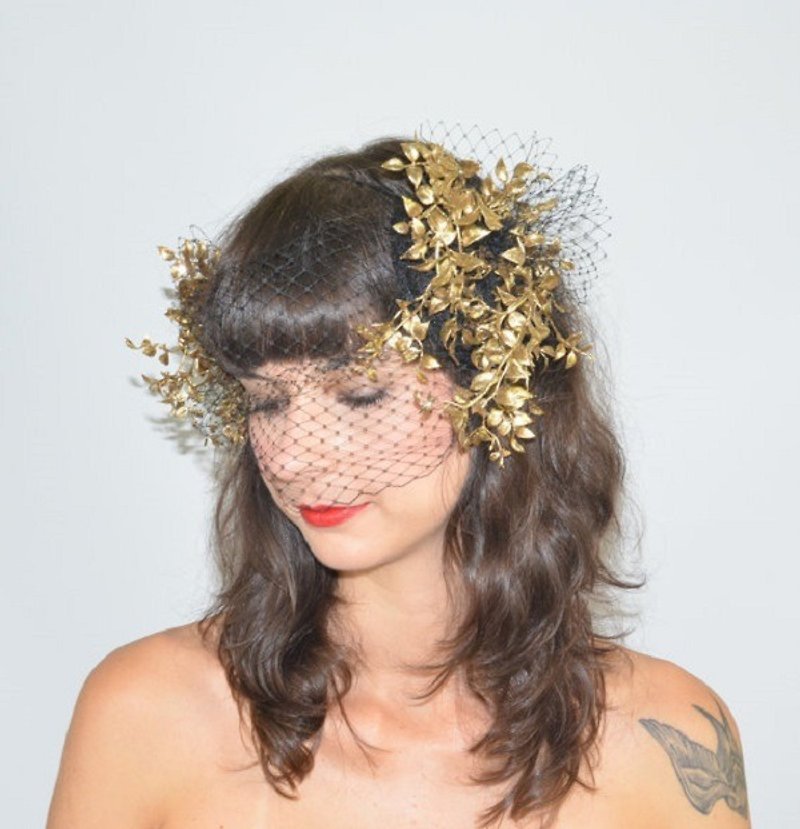 其他材質 髮夾/髮飾 金色 - Fascinator Headpiece with Feathery Gold Foliage and Black Veil Across, Statement Cocktail Party Hat, Occasion Fashion Headwear