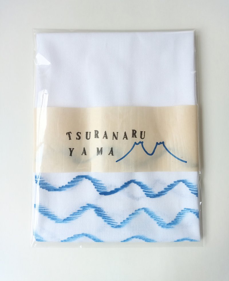 連なる山　手ぬぐい　手描き　一点もの　ブルー - 海報/掛畫/掛布 - 棉．麻 藍色