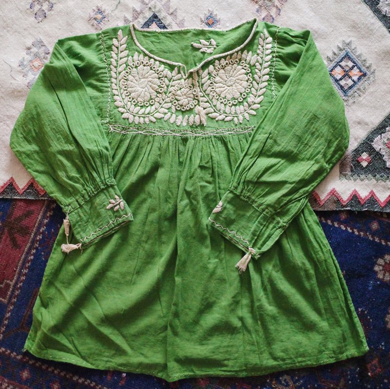 Vintage Chiapas 墨西哥手工刺繡上衣 - 女上衣/長袖上衣 - 棉．麻 