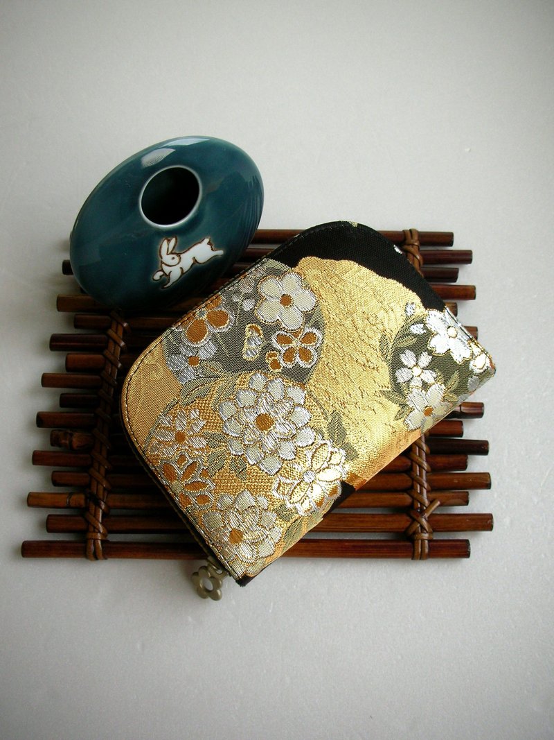 Jingxijin Jinyi Brocade [Flower-Drifting]-short clip/wallet/coin purse/gift - Wallets - Silk Gold