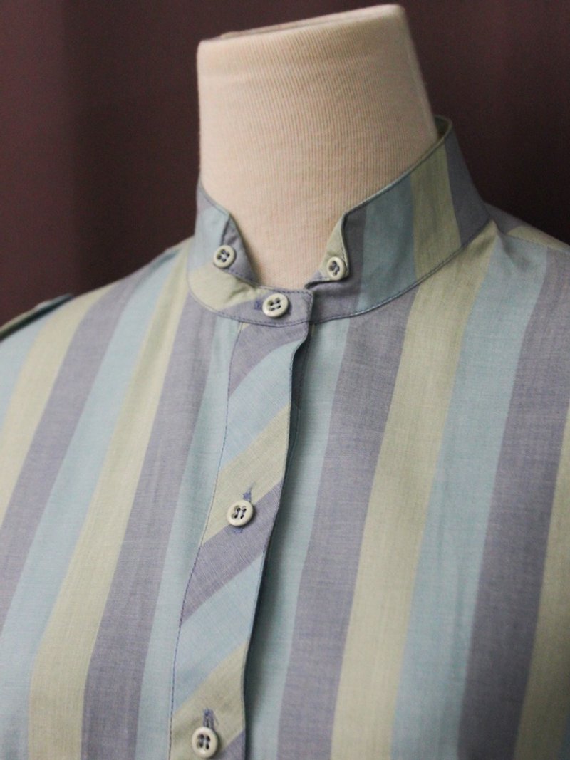 Retro European Simple Cute Pink Blue Purple Striped Cotton Short Sleeve Vintage Shirt Vintage Blouse - เสื้อเชิ้ตผู้หญิง - ผ้าฝ้าย/ผ้าลินิน สีน้ำเงิน