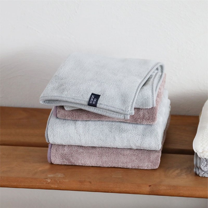 CB Japan carari mio系列 超細纖維方形踏墊 70x70cm(兩色可選) - 地墊/地毯 - 聚酯纖維 