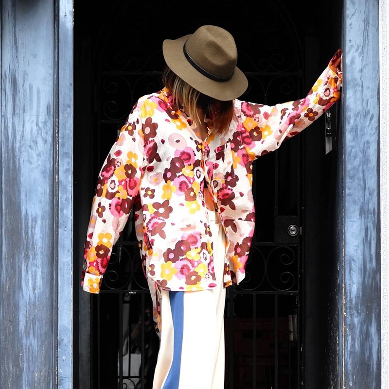 Cotton silk men's flower lover oversized shirt - Men's Shirts - Silk Multicolor