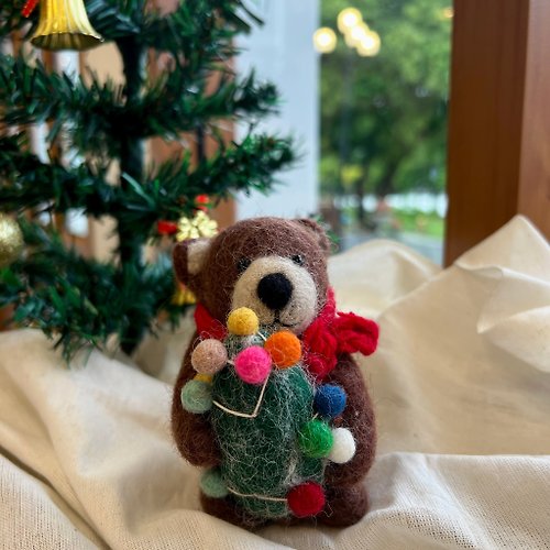 安選物羊毛氈 Ganapati Crafts Co. 羊毛氈熊娃娃 - 聖誕樹棕熊 / 棕熊過聖誕 / 棕熊公仔 / 聖誕禮物