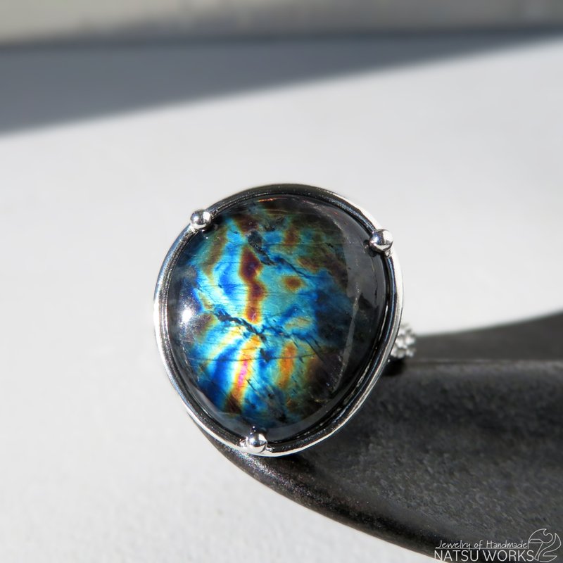 Spectrolite Ring - General Rings - Gemstone Blue