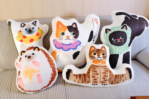 浮き輪猫ショートぬいぐるみ枕 - ショップ 三島 モモコ 枕